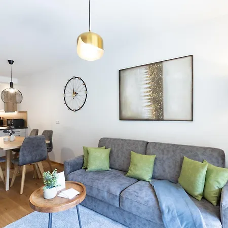Apartman Ski&nature 9 *
